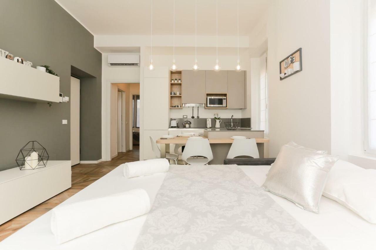 The Best Rent - Modern Apartment Near Bocconi University Milan Bagian luar foto